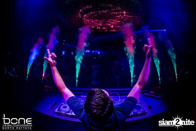 Mike Cervello ที่ โบน (อัลบั้มที่ 1) — photo 10