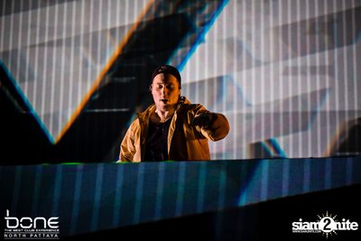 Mike Cervello ที่ โบน (อัลบั้มที่ 1) — photo 46