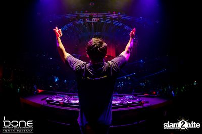 Mike Cervello ที่ โบน (อัลบั้มที่ 1) — photo 93
