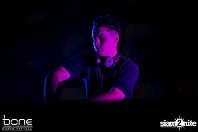 Mike Cervello ที่ โบน (อัลบั้มที่ 1) — photo 100