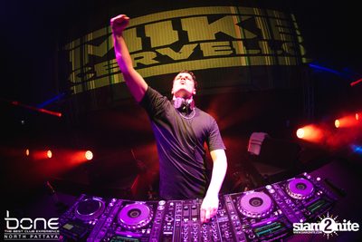 Mike Cervello ที่ โบน (อัลบั้มที่ 2) — photo 85