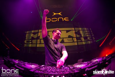 Mike Cervello ที่ โบน (อัลบั้มที่ 2) — photo 86