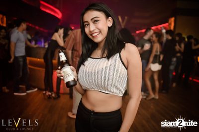 Ladies Night ที่ร้าน เลเวล, สุขุมวิท 11 — photo 12