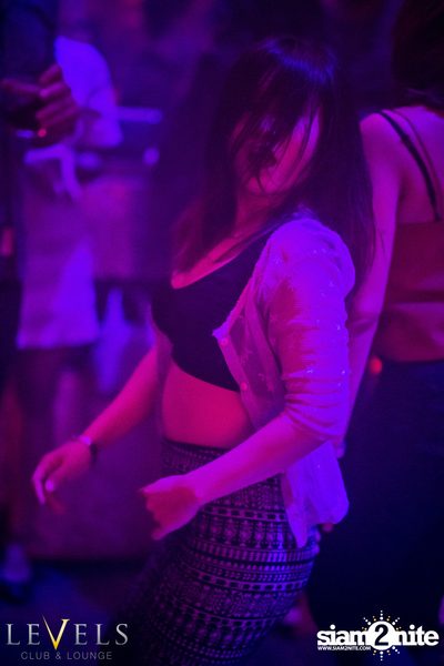 Ladies Night ที่ร้าน เลเวล, สุขุมวิท 11 — photo 47