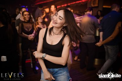 Ladies Night ที่ร้าน เลเวล, สุขุมวิท 11 — photo 56
