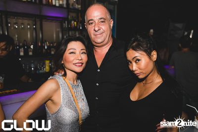 Retox Sessions presents Loco Dice & Yaya At Glow — photo 3