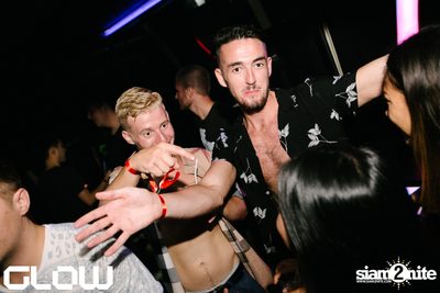 Retox Sessions presents Loco Dice & Yaya At Glow — photo 140
