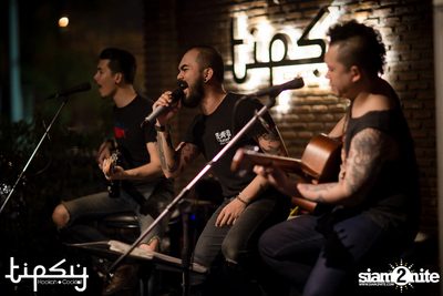 Atom Live Concert at Tipsy Bkk — photo 14