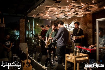 Atom Live Concert at Tipsy Bkk — photo 59