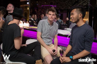 Boys Love Bubbles at W Bangkok — photo 4