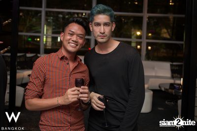 Boys Love Bubbles at W Bangkok — photo 6