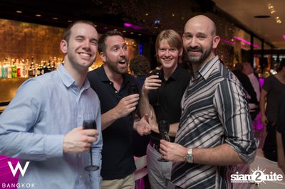 Boys Love Bubbles at W Bangkok — photo 7