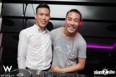 Boys Love Bubbles at W Bangkok — photo 14