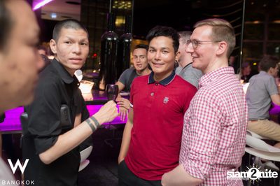 Boys Love Bubbles at W Bangkok — photo 15