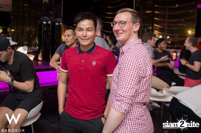 Boys Love Bubbles at W Bangkok — photo 16
