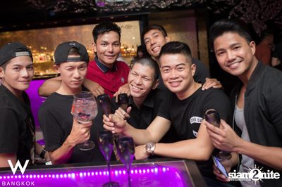 Boys Love Bubbles at W Bangkok — photo 20
