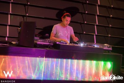 Boys Love Bubbles at W Bangkok — photo 30