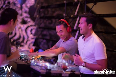 Boys Love Bubbles at W Bangkok — photo 71