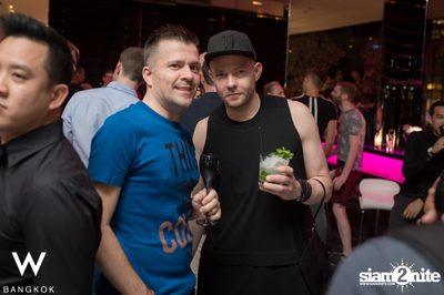 Boys Love Bubbles at W Bangkok — photo 94