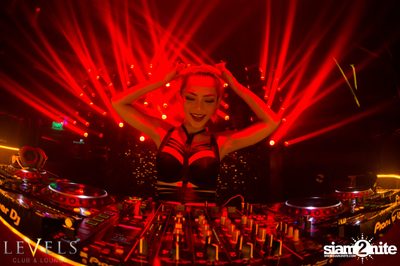 DJ King Lady ที่ เลเวลส์ — photo 57