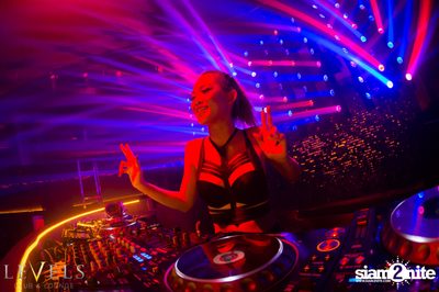 DJ King Lady ที่ เลเวลส์ — photo 59