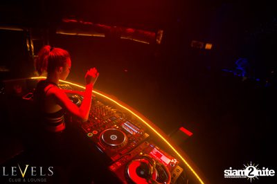 DJ King Lady ที่ เลเวลส์ — photo 63