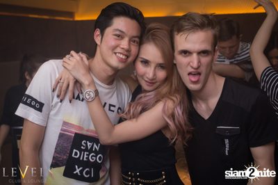 DJ King Lady ที่ เลเวลส์ — photo 95
