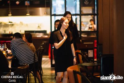 Friday Night at CHOW Cafe & Bar — photo 17