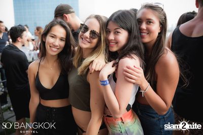 SO POOL PARTY ที่ เดอะ วอเทอร์ คลับ | โซ โซฟิเทล บางกอก — photo 37