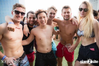 SO POOL PARTY ที่ เดอะ วอเทอร์ คลับ | โซ โซฟิเทล บางกอก — photo 42