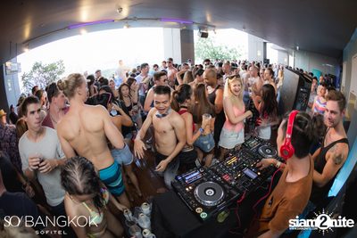 SO POOL PARTY ที่ เดอะ วอเทอร์ คลับ | โซ โซฟิเทล บางกอก — photo 59