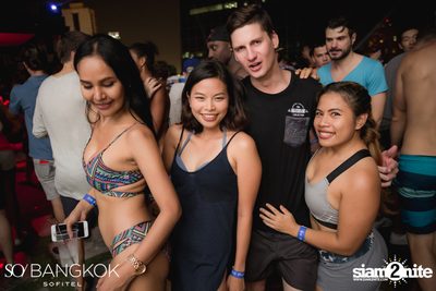 SO POOL PARTY ที่ เดอะ วอเทอร์ คลับ | โซ โซฟิเทล บางกอก — photo 95