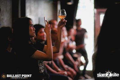 Ballast Point Takeover ที่ร้าน แฮร์ออฟ เดอะ ด็อก — photo 17