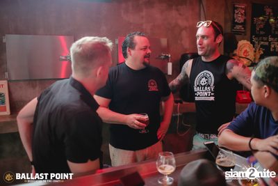 Ballast Point Takeover ที่ร้าน แฮร์ออฟ เดอะ ด็อก — photo 53
