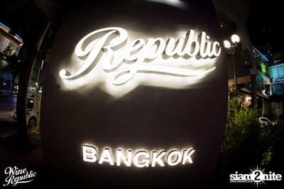 Friday Night at Wine Republic Thonglor — photo 2