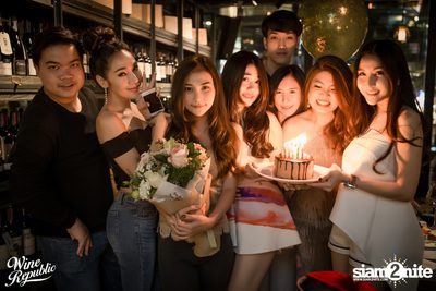 Friday Night at Wine Republic Thonglor — photo 13