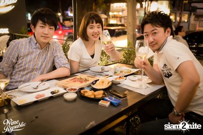Friday Night at Wine Republic Thonglor — photo 28