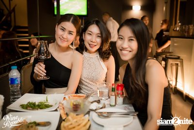 Friday Night at Wine Republic Thonglor — photo 29