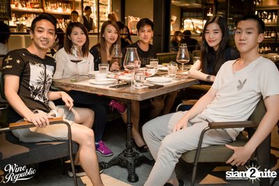 Friday Night at Wine Republic Thonglor — photo 33