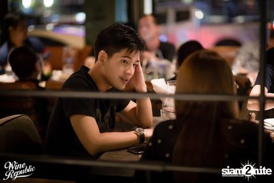 Friday Night at Wine Republic Thonglor — photo 36