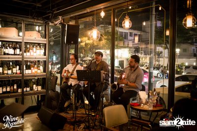 Friday Night at Wine Republic Thonglor — photo 64