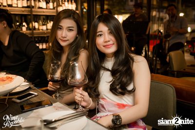 Friday Night at Wine Republic Thonglor — photo 66