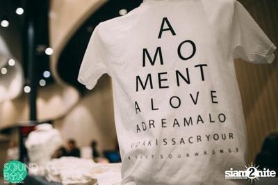 Soundbox: The Temper Trap: Thick as Thieves at Central World — photo 7