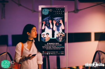 Soundbox: The Temper Trap: Thick as Thieves at Central World — photo 9