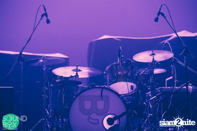 Soundbox: The Temper Trap: Thick as Thieves at Central World — photo 14