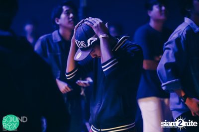 Soundbox: The Temper Trap: Thick as Thieves at Central World — photo 26