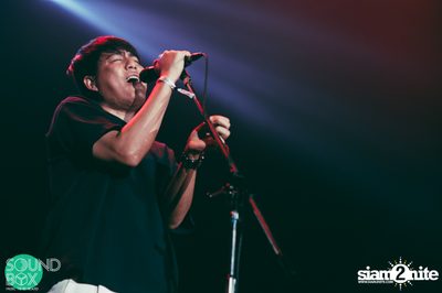 Soundbox: The Temper Trap: Thick as Thieves at Central World — photo 36