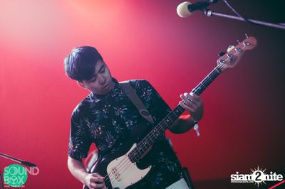 Soundbox: The Temper Trap: Thick as Thieves at Central World — photo 38
