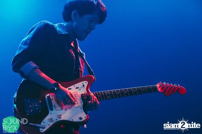 Soundbox: The Temper Trap: Thick as Thieves at Central World — photo 52