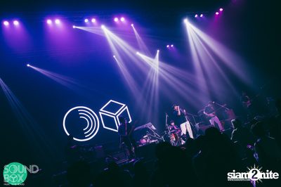 Soundbox: The Temper Trap: Thick as Thieves at Central World — photo 59